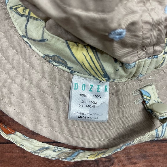 Dozer Baby Tan Water Activities Reversible Bucket Hat Size 44cm (0-12 mo) - Picture 2 of 5